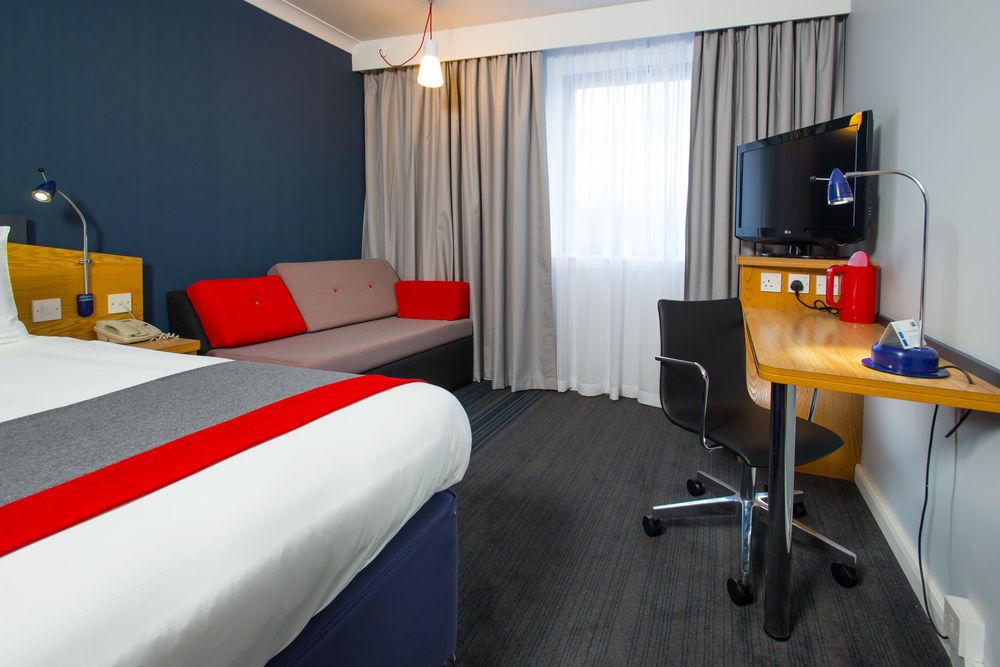 Holiday Inn Express Droitwich Spa By Ihg Εξωτερικό φωτογραφία