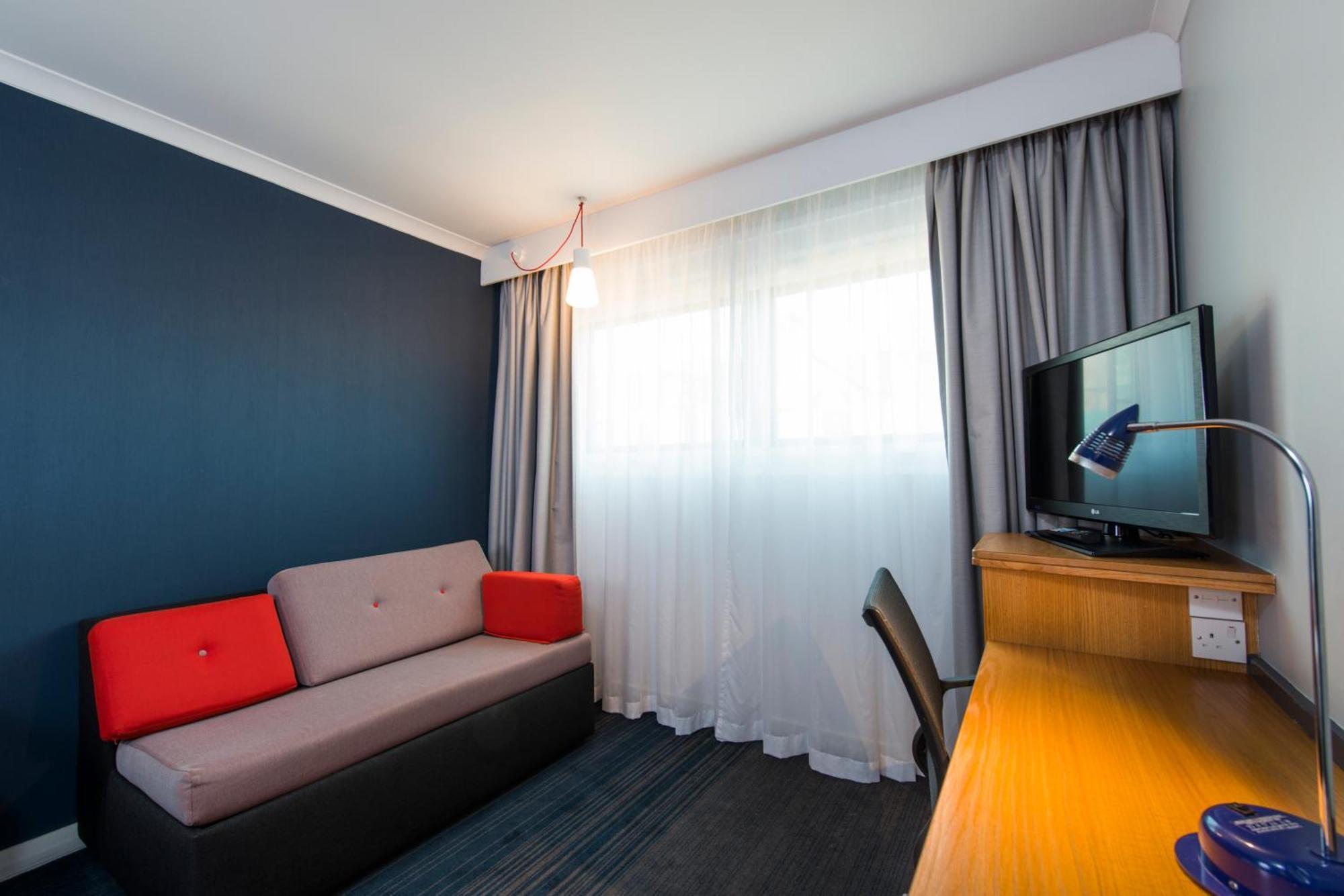 Holiday Inn Express Droitwich Spa By Ihg Εξωτερικό φωτογραφία
