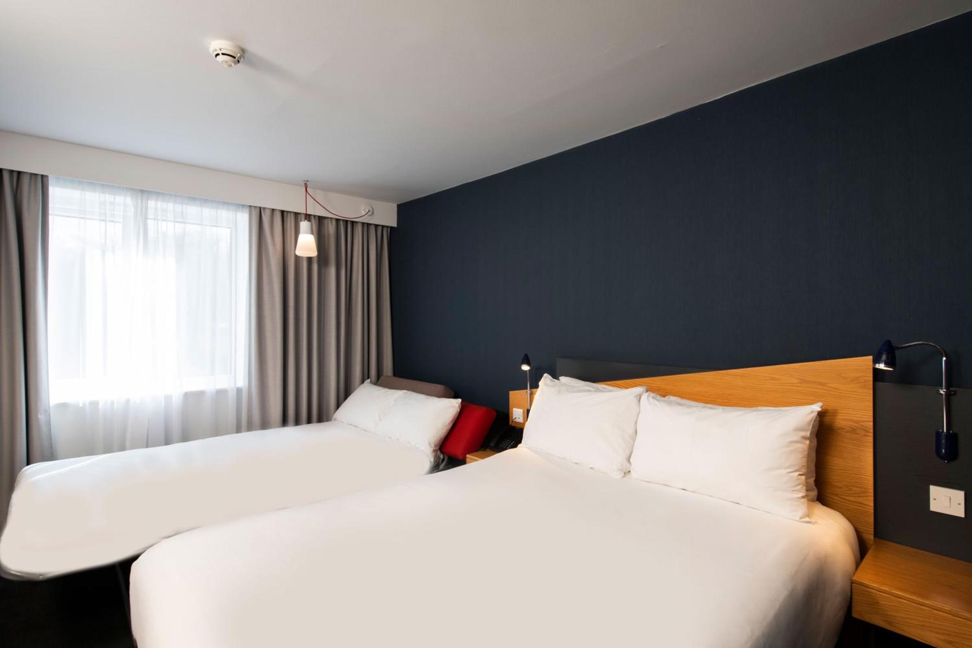 Holiday Inn Express Droitwich Spa By Ihg Δωμάτιο φωτογραφία