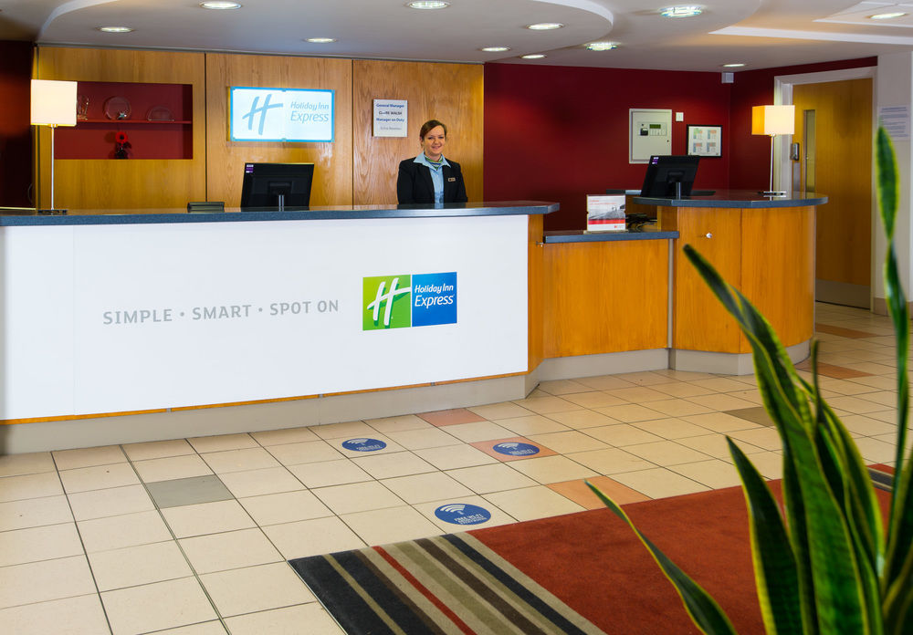 Holiday Inn Express Droitwich Spa By Ihg Εξωτερικό φωτογραφία