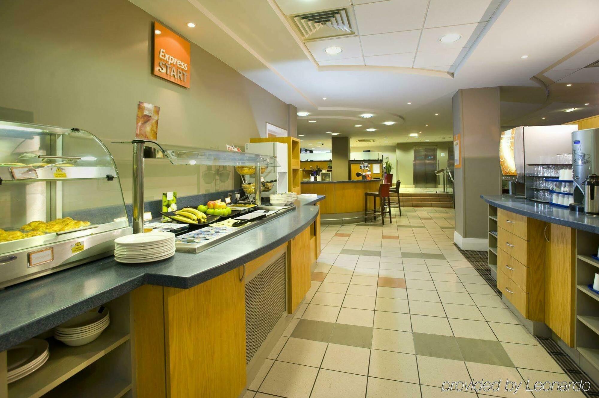 Holiday Inn Express Droitwich Spa By Ihg Εστιατόριο φωτογραφία